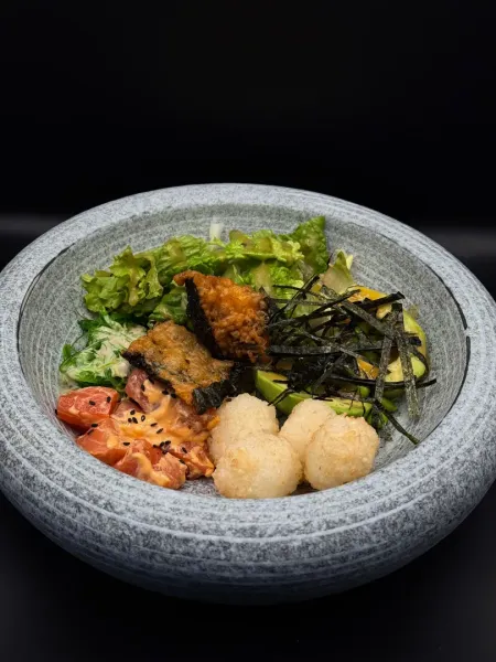 Поке с лососем